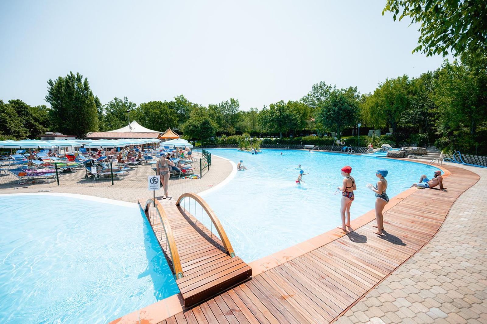 Garden Village San Marino Luaran gambar