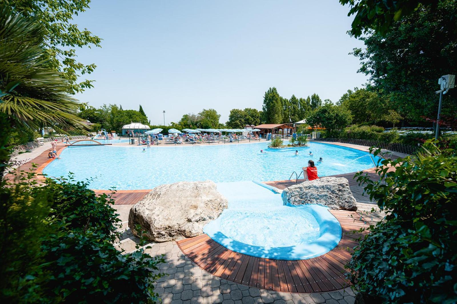 Garden Village San Marino Luaran gambar